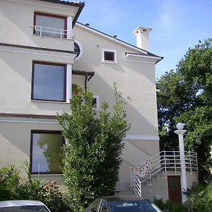 Pensjonat Apartments Premantura, Premantura